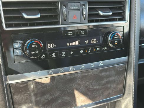 Used 2024 Nissan Armada Platinum w/ Captain's Chairs Package AWD/4WD image 28
