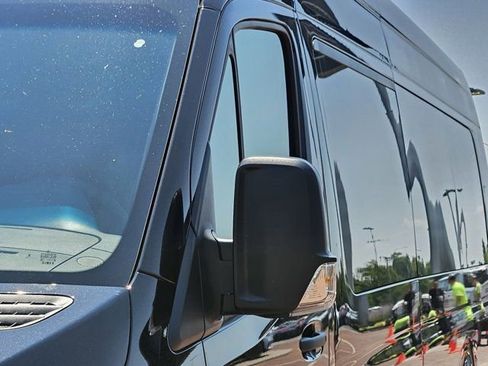 New 2024 Mercedes-Benz Sprinter 3500 image 11