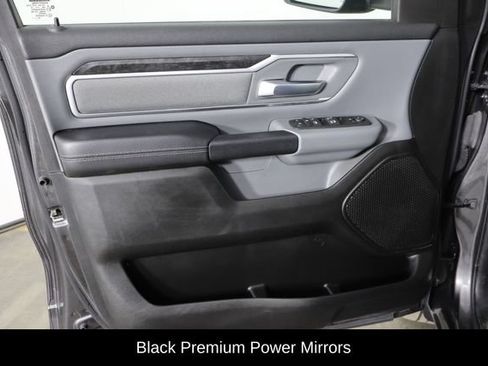 Used 2022 RAM 1500 Big Horn AWD/4WD image 18