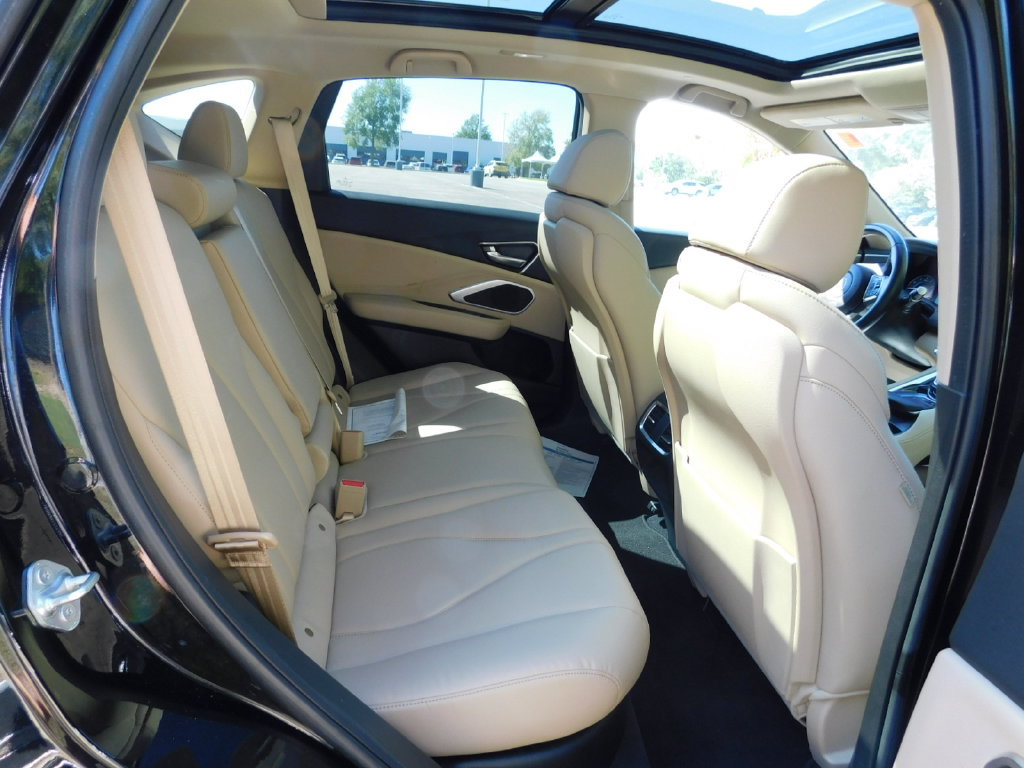 Used 2023 Acura RDX AWD image 5