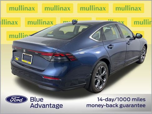 Used 2023 Honda Accord EX image 4