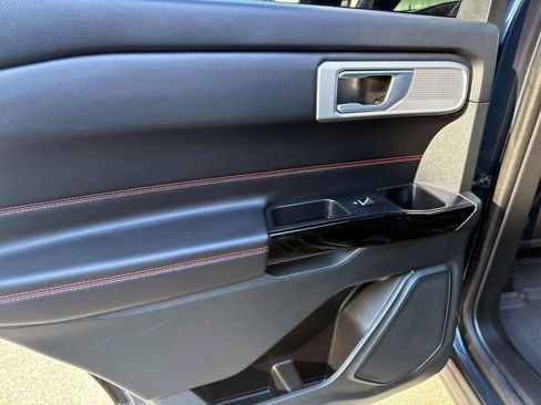 Used 2024 Ford Explorer ST-Line w/ Class IV Trailer Tow Package image 14