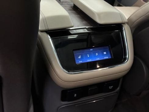 Used 2023 Lincoln Navigator L Reserve AWD/4WD image 22
