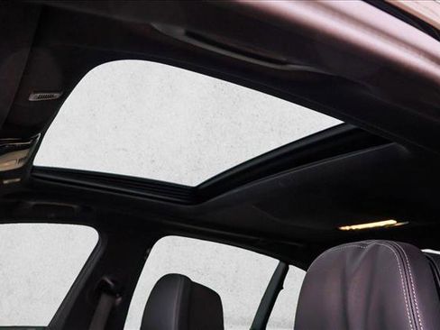 Used 2023 BMW M550i xDrive w/ Executive Package image 11