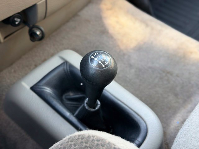Used 2003 Dodge Ram 2500 Truck ST AWD/4WD image 15