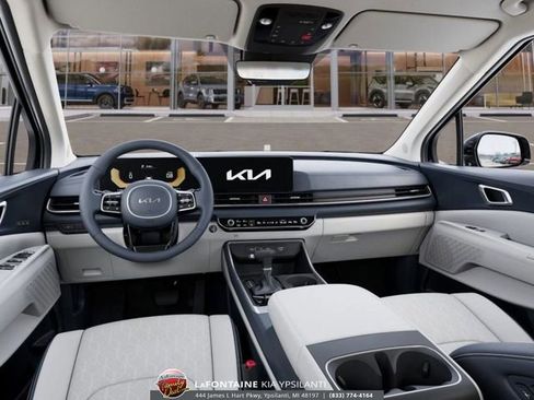 New 2026 Kia Carnival EX FWD image 14