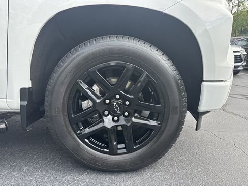 Used 2024 Chevrolet Silverado 1500 Custom RWD image 12