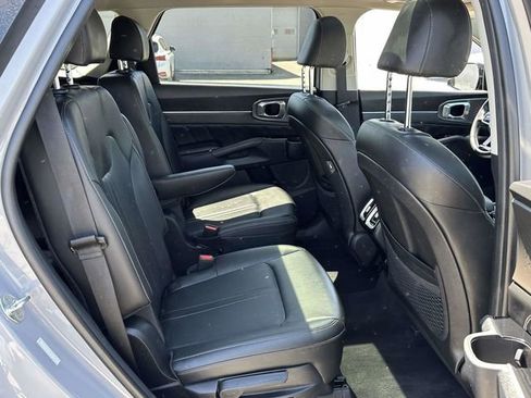 Used 2023 Kia Sorento SX AWD/4WD image 22