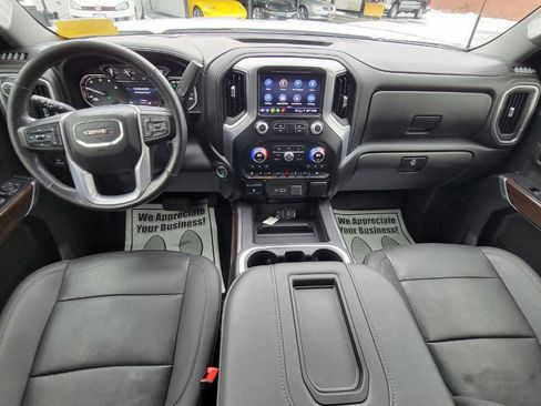Used 2022 GMC Sierra 2500 SLT w/ SLT Convenience Package image 10