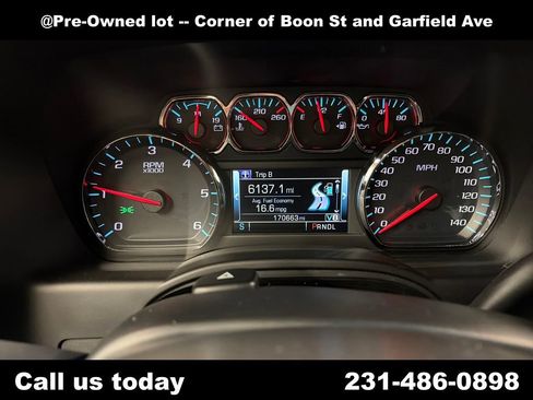 Used 2020 Chevrolet Suburban LT AWD/4WD image 22