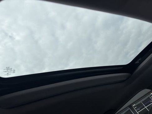 Used 2019 Honda CR-V EX image 19