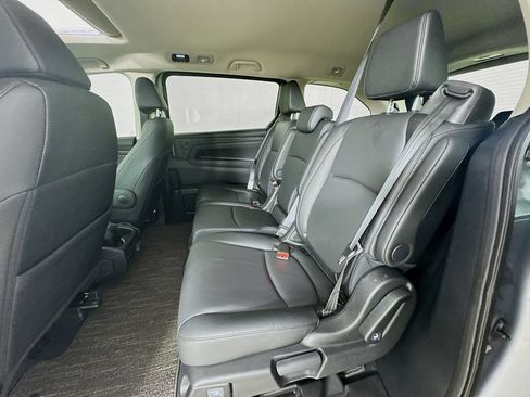 Used 2026 Honda Odyssey EX-L image 32
