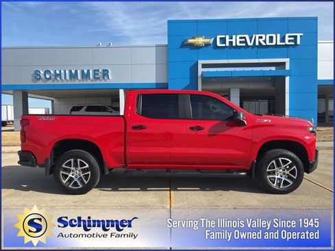 Used 2020 Chevrolet Silverado 1500 LT Trail Boss image 1