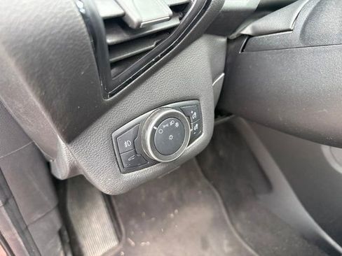 Used 2019 Ford Escape Titanium FWD image 21