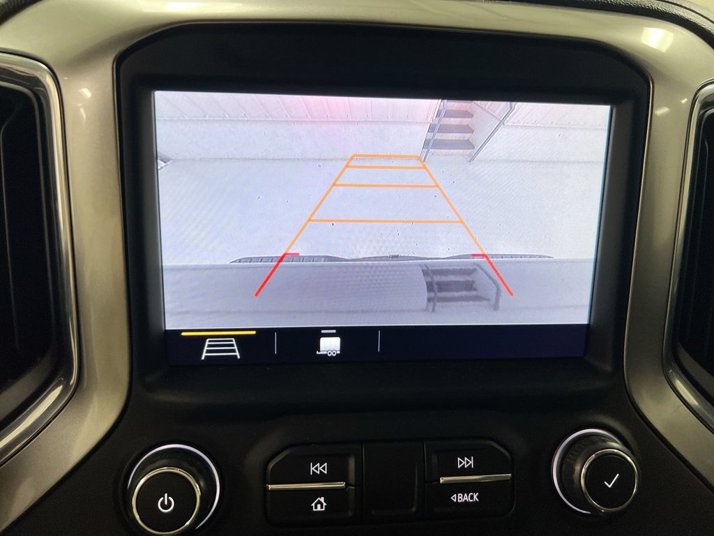Used 2019 Chevrolet Silverado 1500 RST AWD/4WD image 15