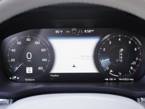 Used 2020 Volvo XC60 T5 Momentum w/ Protection Package FWD image 20