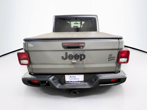 Used 2023 Jeep Gladiator Sport AWD/4WD image 6