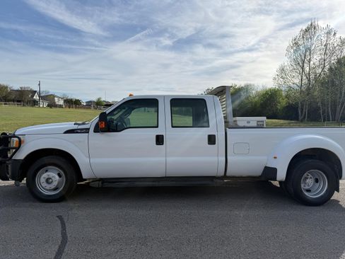 Used 2015 Ford F350 XL w/ Power Equipment Group image 1