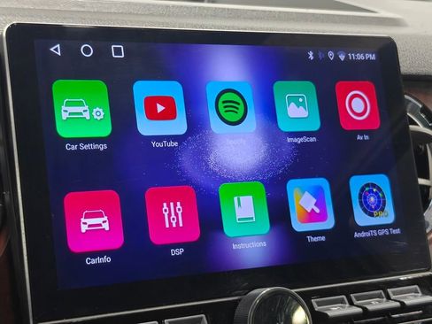 Used 2012 Ford F350 Lariat image 32