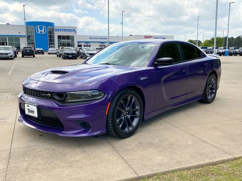 Used 2023 Dodge Charger Scat Pack w/ Plus Group image 3