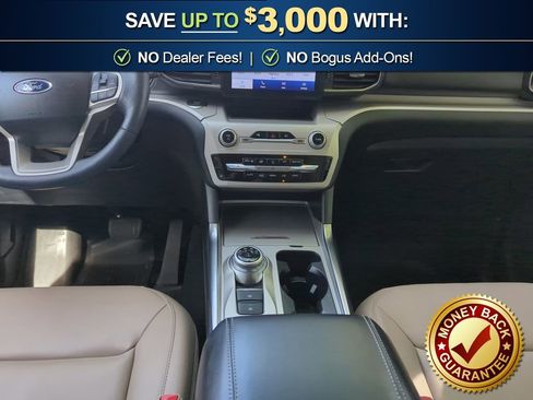 Used 2023 Ford Explorer XLT w/ Equipment Group 202A RWD image 20