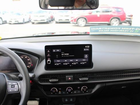 New 2026 Honda HR-V LX image 24