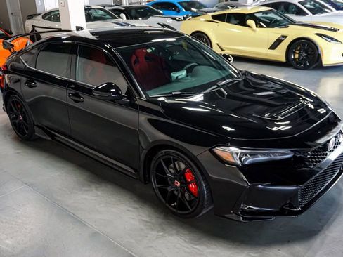 Used 2025 Honda Civic Type R image 56