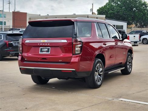 Used 2024 Chevrolet Tahoe LT w/ Luxury Package AWD/4WD image 14