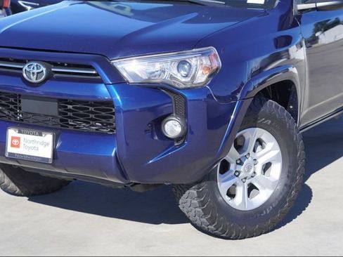 Used 2021 Toyota 4Runner SR5 image 5