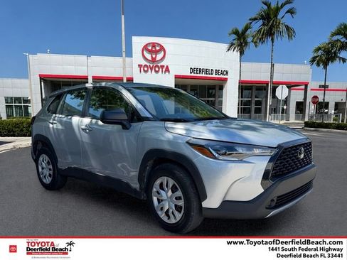 Used 2023 Toyota Corolla Cross L FWD image 1