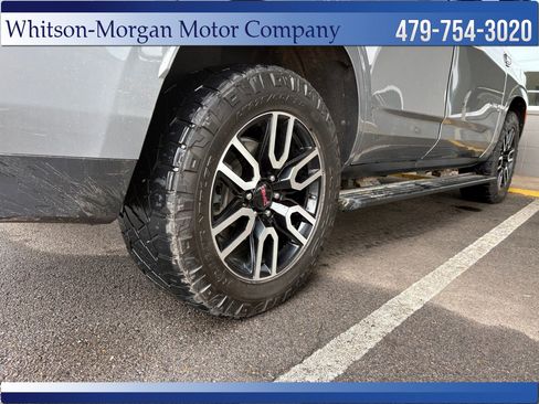 Used 2023 GMC Yukon AT4 w/ AT4 Premium Package AWD/4WD image 39