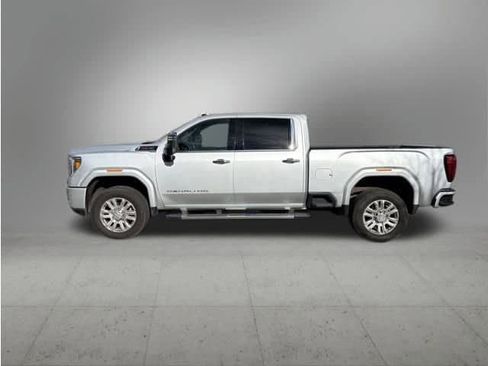 Used 2022 GMC Sierra 2500 Denali w/ Denali Ultimate Package image 2