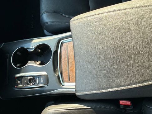 Used 2019 Acura MDX SH-AWD w/ Technology Package image 29