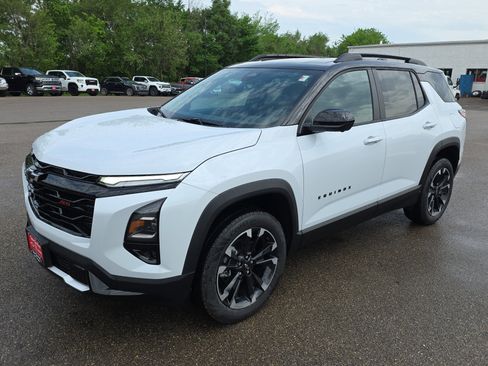 New 2026 Chevrolet Equinox RS w/ Safety and Technology Package FWD image 4