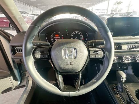 Used 2023 Honda Civic EX image 16