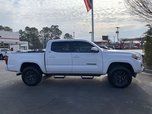 Certified 2023 Toyota Tacoma SR5 w/ Technology Package image 9