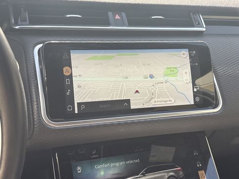 Used 2021 Land Rover Range Rover Velar S image 24