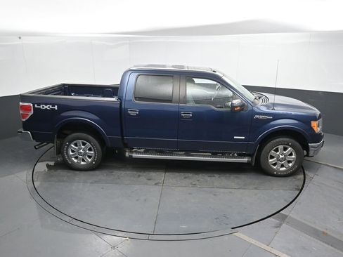 Used 2014 Ford F150 Lariat w/ Lariat Chrome Package image 32
