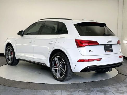 Used 2025 Audi Q5 e Premium Plus w/ Premium Plus Package AWD/4WD image 3