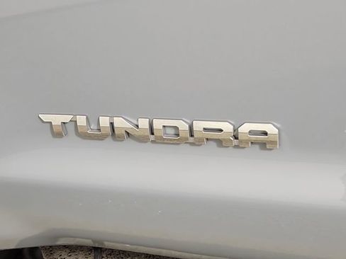 Used 2021 Toyota Tundra SR5 AWD/4WD image 9