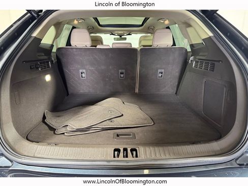 Used 2022 Lincoln Nautilus Reserve AWD/4WD image 24