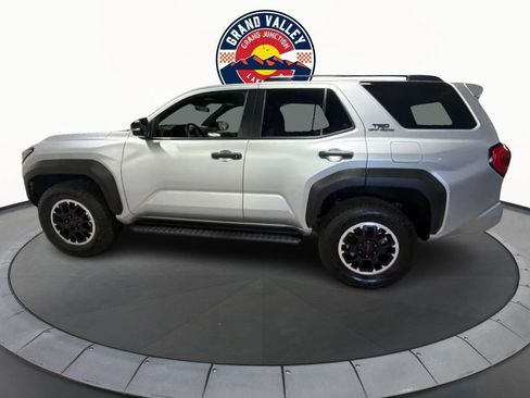 Used 2026 Toyota 4Runner TRD Off-Road AWD/4WD image 9