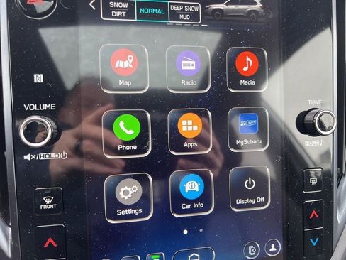 Used 2025 Subaru Forester Limited image 8