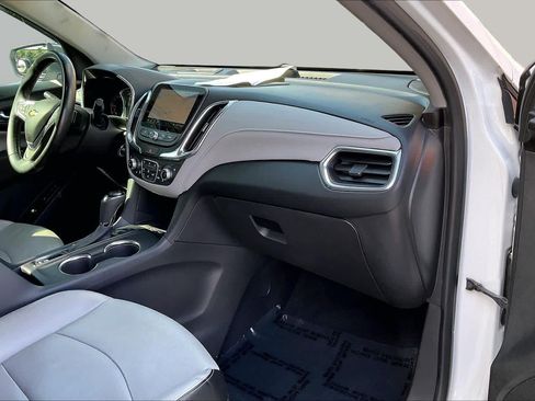Used 2020 Chevrolet Equinox Premier FWD image 16