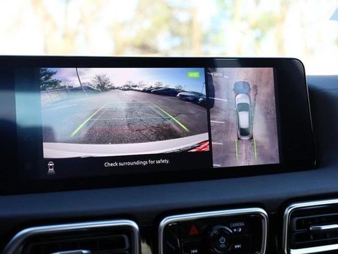 New 2026 Nissan Sentra SR image 13