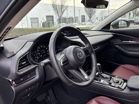 Used 2024 MAZDA CX-30 AWD 2.5 S w/ Preferred Package image 16