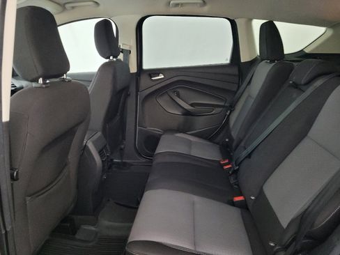 Used 2018 Ford Escape SE w/ SE Sync 3 Package FWD image 18