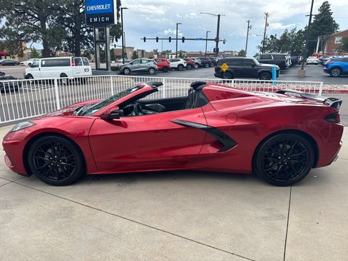 Used 2025 Chevrolet Corvette Stingray Preferred Conv w/ 2LT RWD image 30