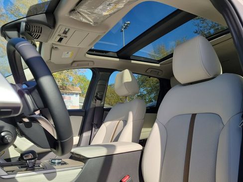 New 2026 MAZDA CX-90 Plug-In Hybrid w/ Premium Plus AWD/4WD image 18