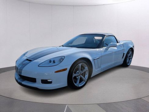 Used 2013 Chevrolet Corvette Grand Sport w/ 4LT Preferred Equipment Group RWD image 1